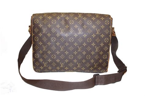 louis vuitton very messenger|authentic louis vuitton messenger bag.